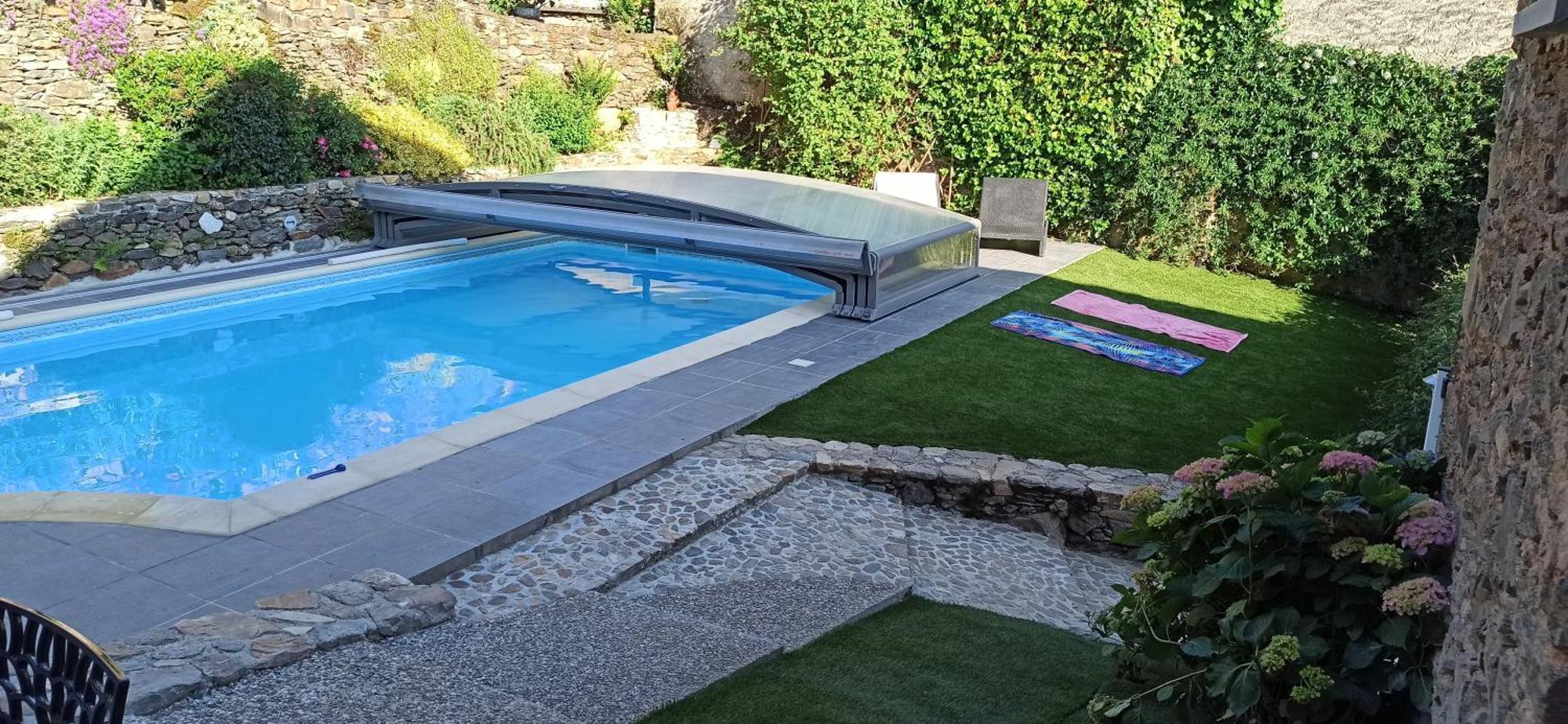 הוילה Saint-Just-sur-Viaur Gite L'0Livier Avec Piscine En Aveyron מראה חיצוני תמונה